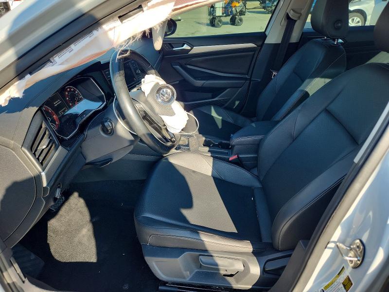 Photo 7 from auction – 2019 VOLKSWAGEN JETTA with VIN 3VWC57BU2KM102887