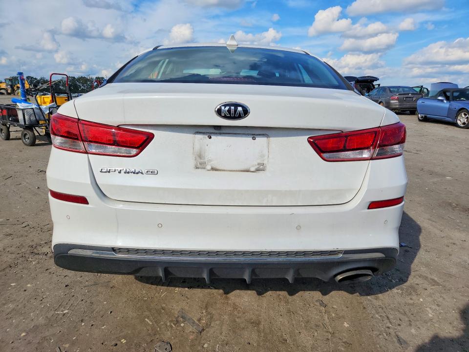 Снимка 6 от търг – 2019 KIA OPTIMA с VIN 5XXGT4L31KG278328