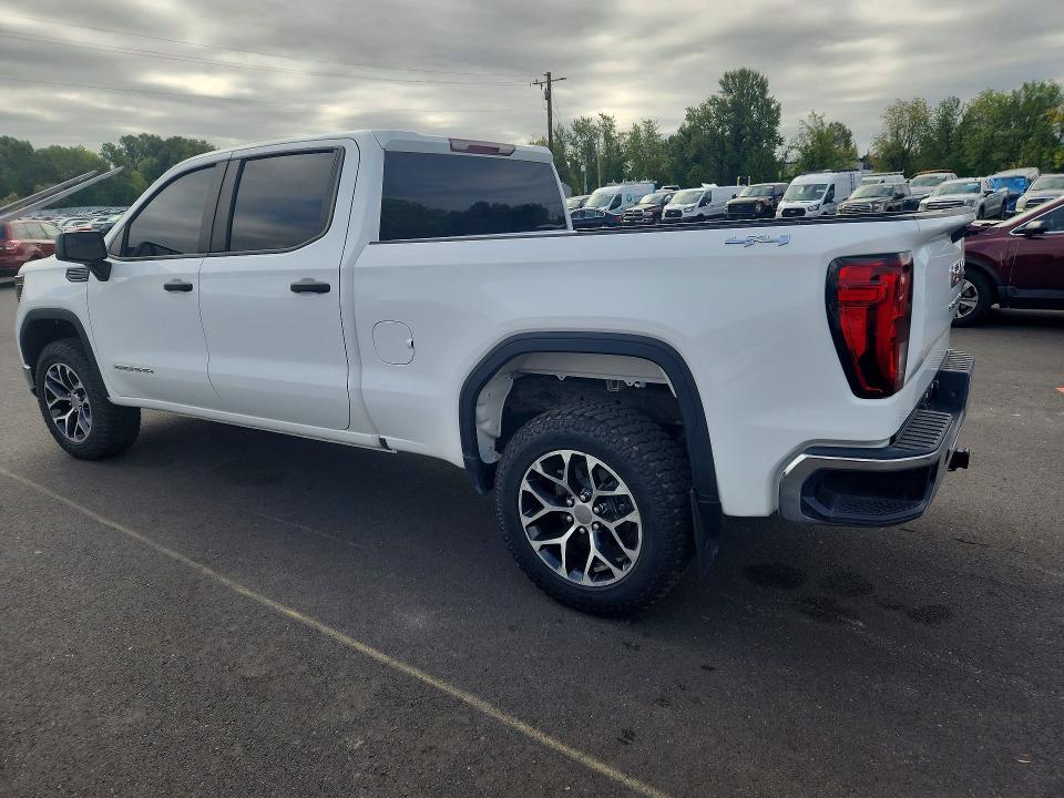 Фото 2 с аукциона – 2023 GMC SIERRA с VIN 3GTPUAEK0PG102777