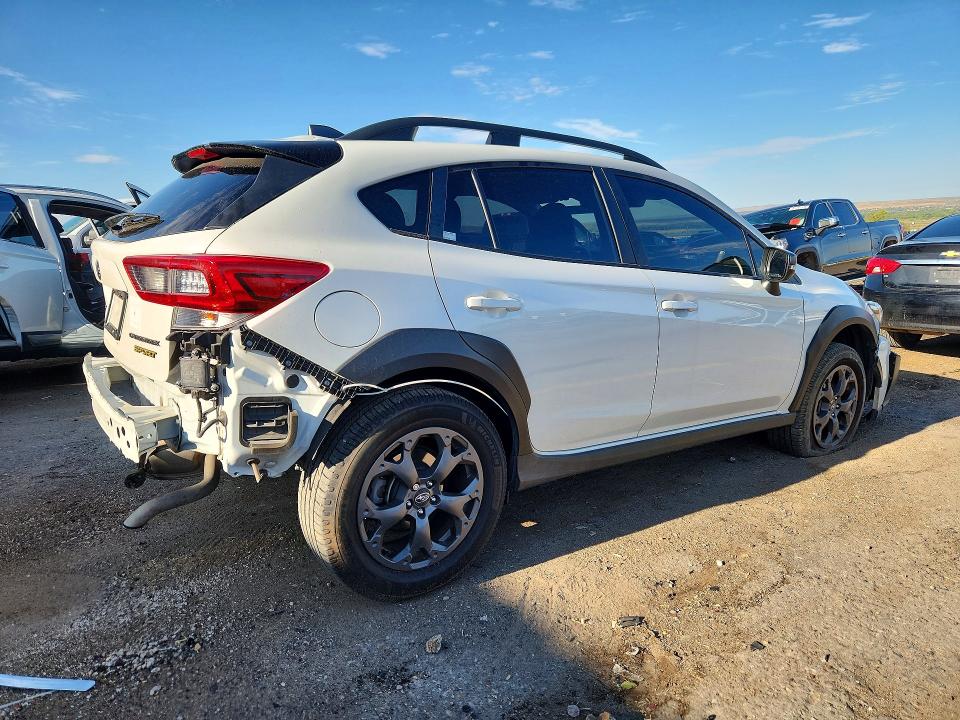 Photo 3 from auction – 2021 SUBARU CROSSTREK with VIN JF2GTHSC8MH667192