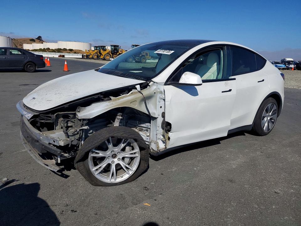 Photo 1 from auction – 2023 TESLA MODEL Y with VIN 7SAYGDEEXPF740759