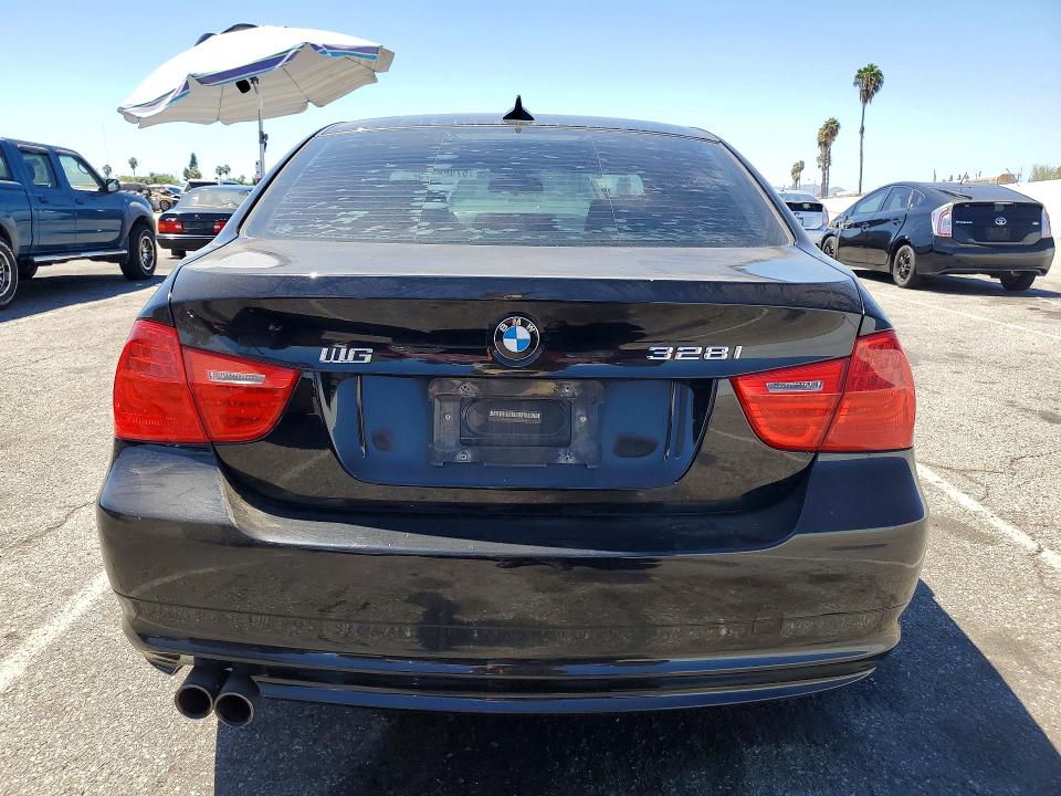 Photo 6 from auction – 2009 BMW 328 with VIN WBAPK73559A456489