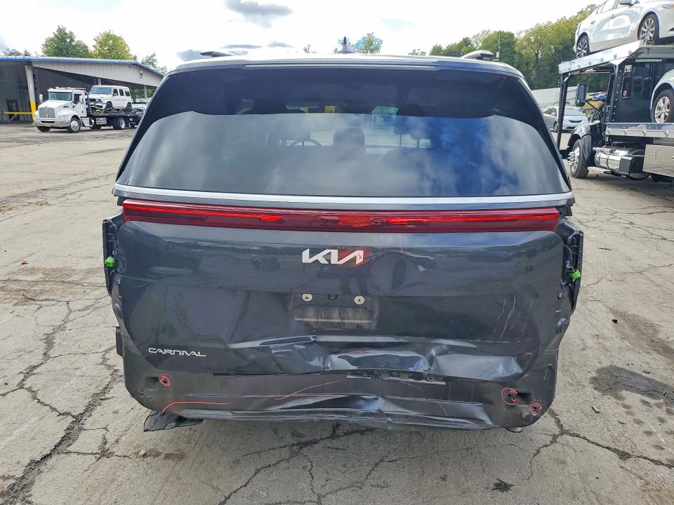 Photo 6 from auction – 2025 KIA CARNIVAL with VIN KNDNC5K38S6505589