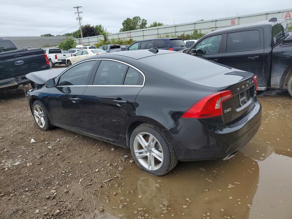Photo 2 from auction – 2015 VOLVO S60 with VIN YV1612TK1F1353571