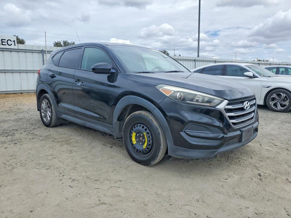 Photo 4 from auction – 2017 HYUNDAI TUCSON with VIN KM8J23A46HU535089
