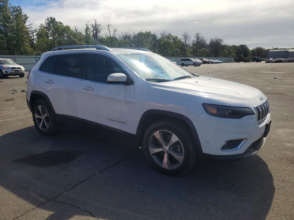 Photo 4 from auction – 2021 JEEP CHEROKEE with VIN 1C4PJMDX0MD139487