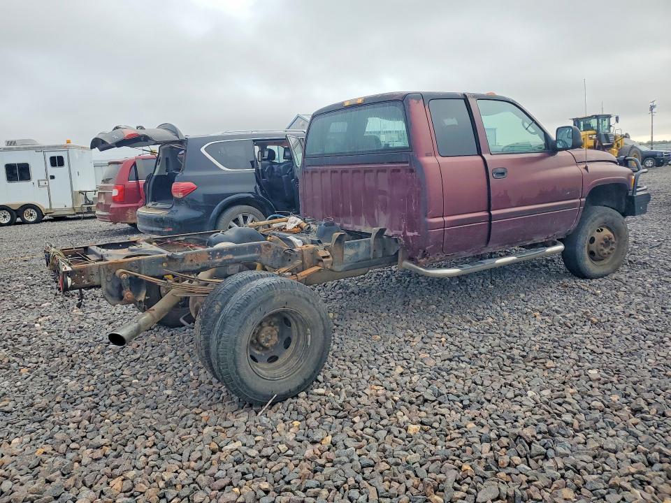 Foto 3 de la subasta – 2001 DODGE RAM 3500 con VIN 1B7MF33791J557219