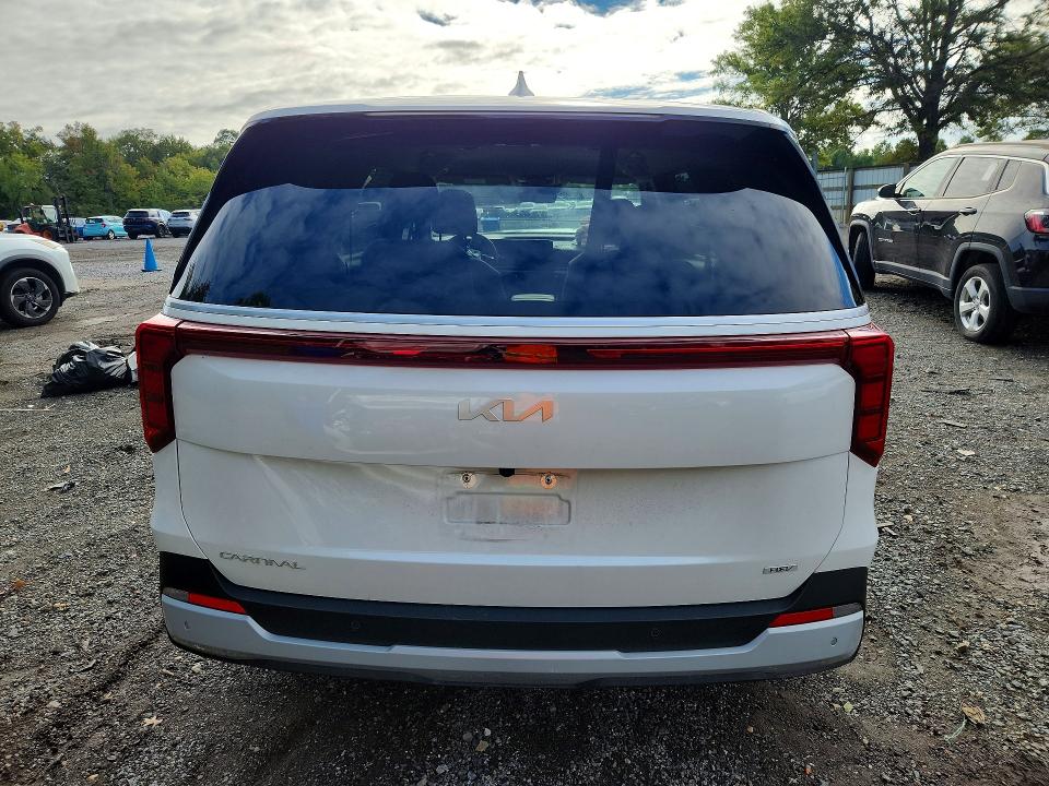 Foto 6 de la subasta – 2026 KIA CARNIVAL con VIN KNDNB5KA9T6158678