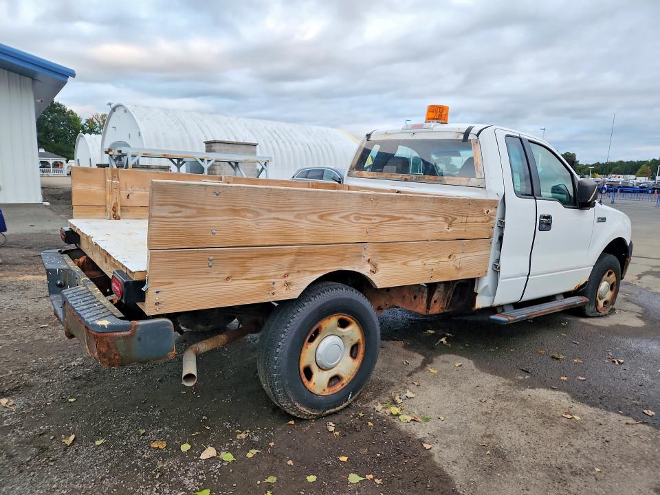 صورة رقم 3 من المزاد - 2006 FORD F150 مع VIN 1FTRF14W36NB40906