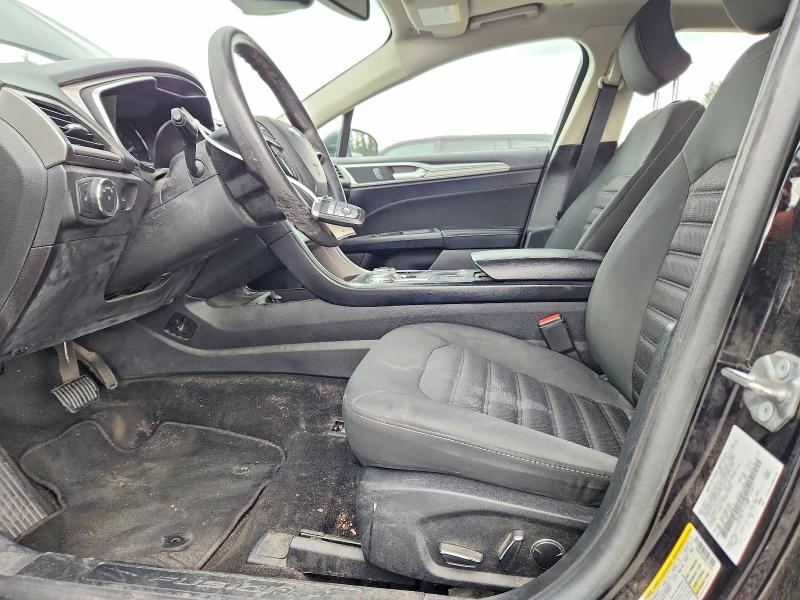Photo 7 from auction – 2019 FORD FUSION with VIN 3FA6P0LU4KR117447