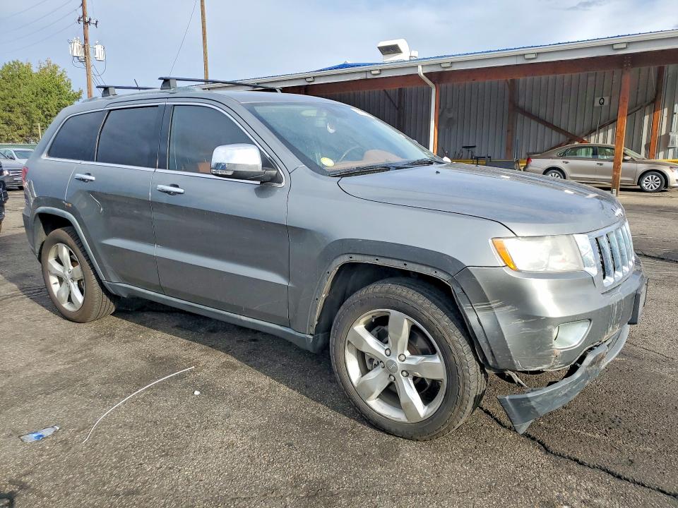 Photo 4 from auction – 2011 JEEP GRAND CHEROKEE with VIN 1J4RR6GTXBC735175