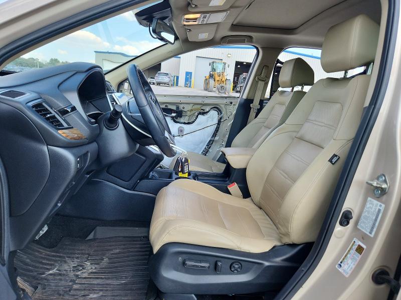 Photo 7 from auction – 2018 HONDA CR-V with VIN 2HKRW2H80JH698240