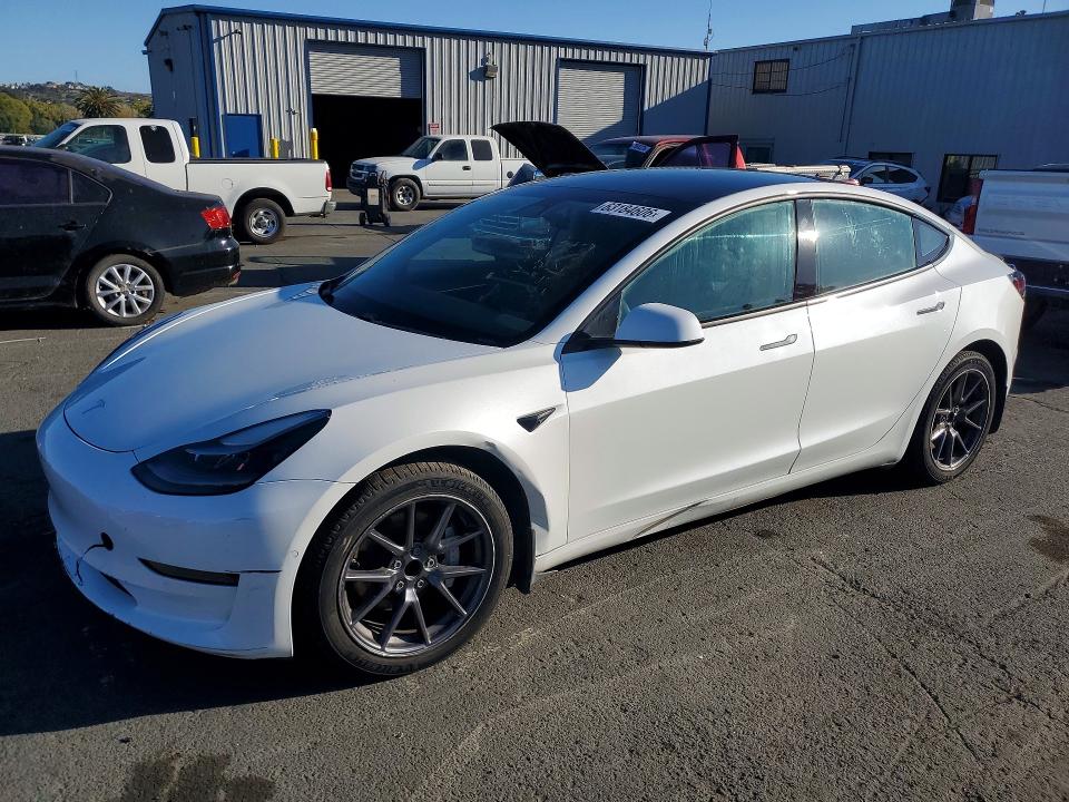 Photo 1 from auction – 2021 TESLA MODEL 3 with VIN 5YJ3E1EA2MF051643