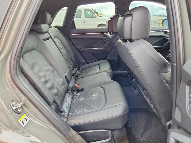 Снимка 10 от търг – 2021 AUDI Q3 с VIN WA1DECF39M1079815