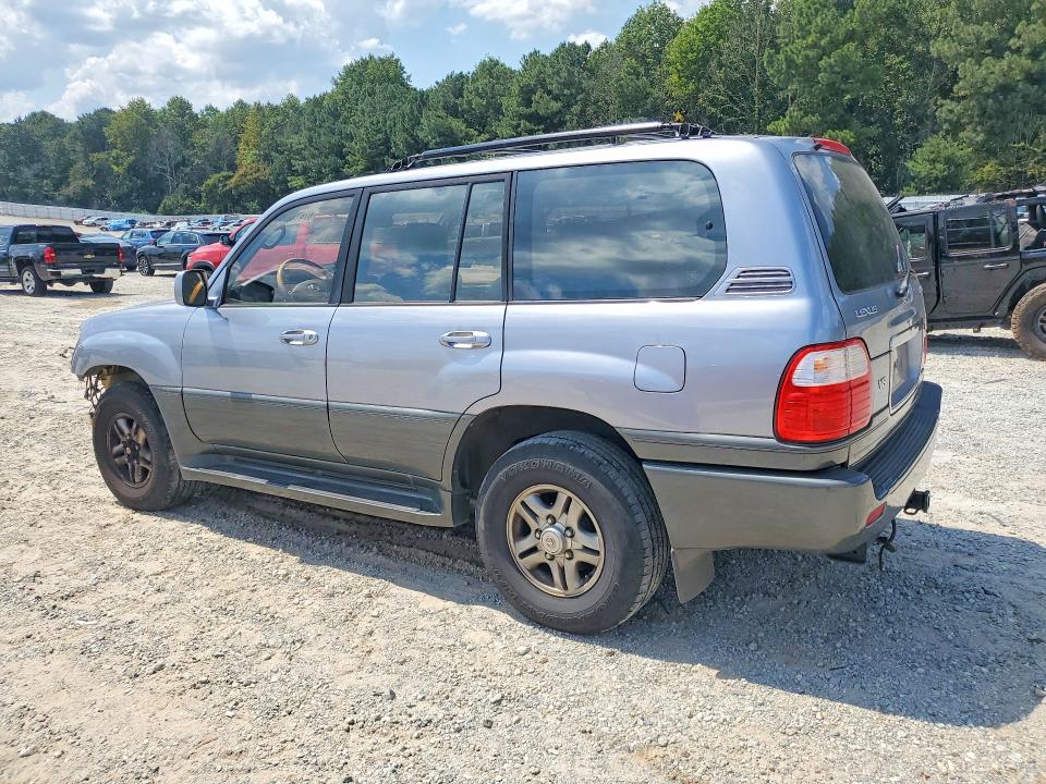 Photo 2 from auction – 2002 LEXUS LX with VIN JTJHT00W823522517