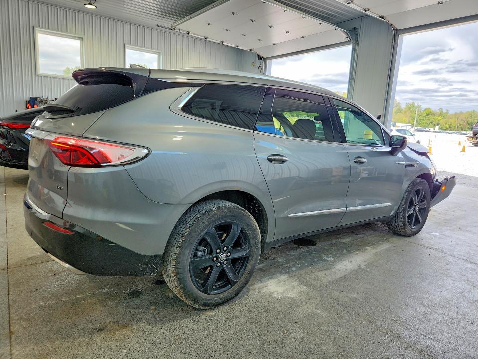 Снимка 3 от търг – 2024 BUICK ENCLAVE с VIN 5GAEVAKW6RJ104256