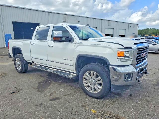 Photo 4 from auction – 2019 GMC SIERRA with VIN 1GT12REY3KF265352