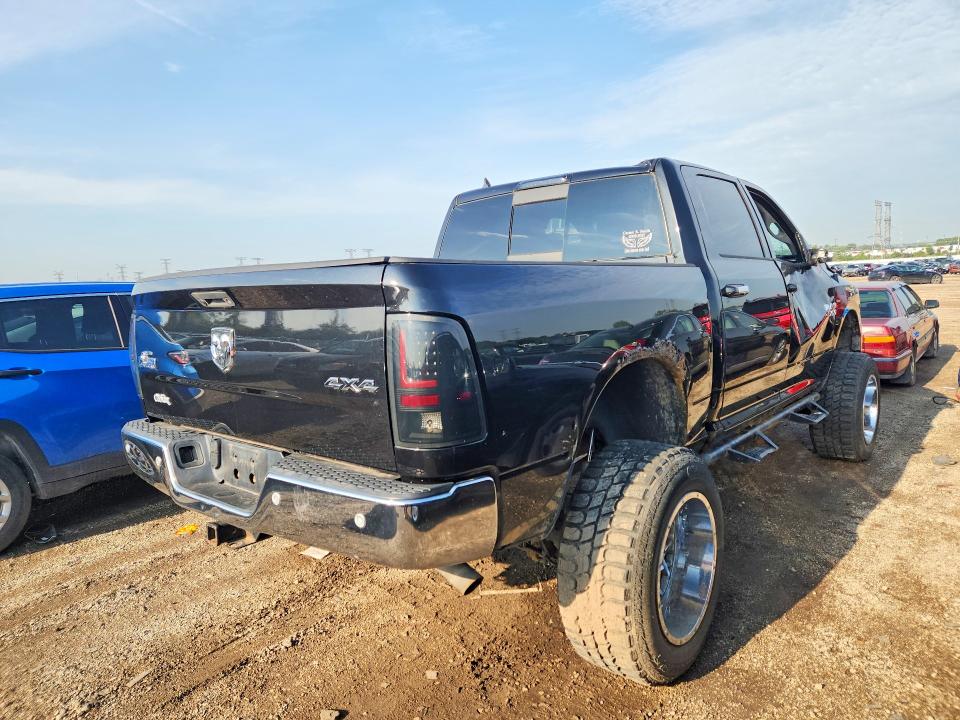 Photo 3 from auction – 2015 RAM 1500 with VIN 1C6RR7LGXFS622415