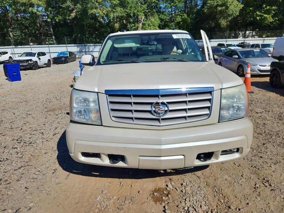 Photo 5 from auction – 2004 CADILLAC ESCALADE with VIN 1GYEK63N34R272404