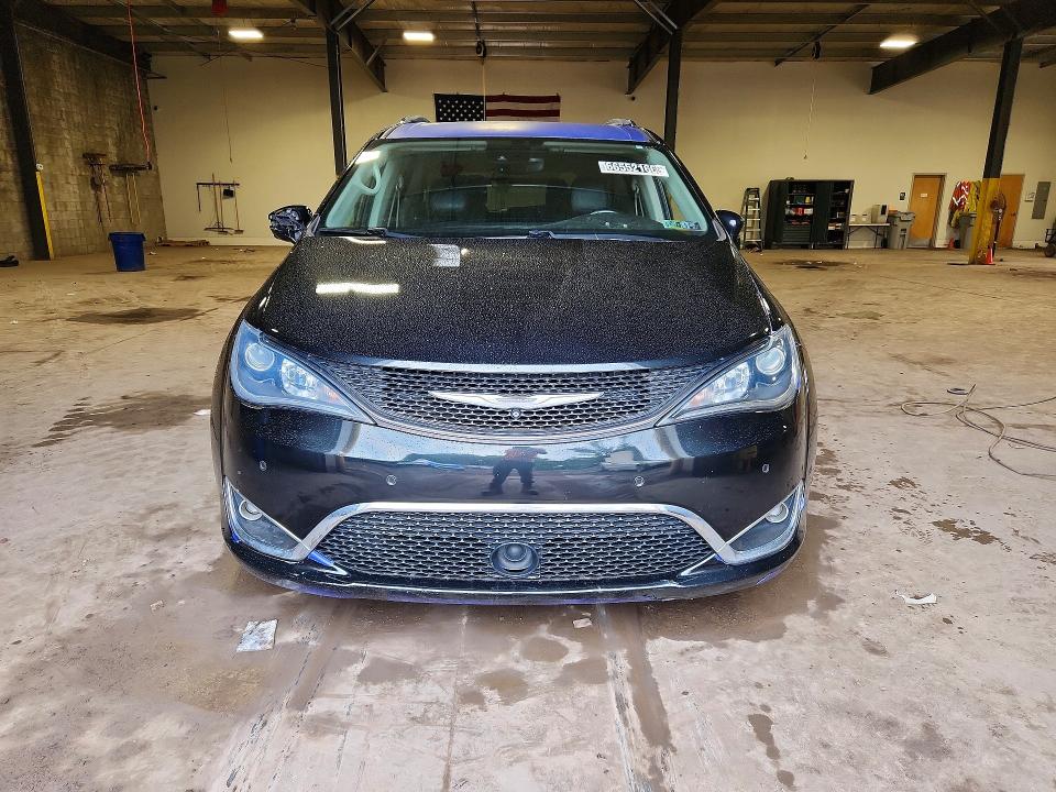 Photo 5 from auction – 2017 CHRYSLER PACIFICA with VIN 2C4RC1EG9HR756907