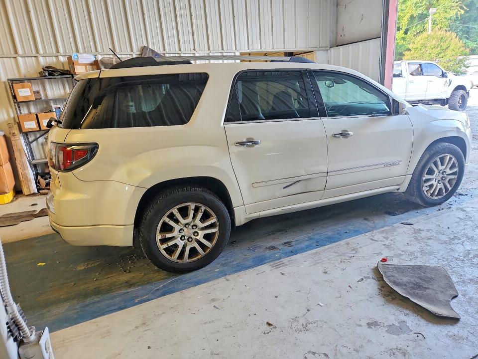 Photo 3 from auction – 2015 GMC ACADIA with VIN 1GKKVTKD1FJ221898