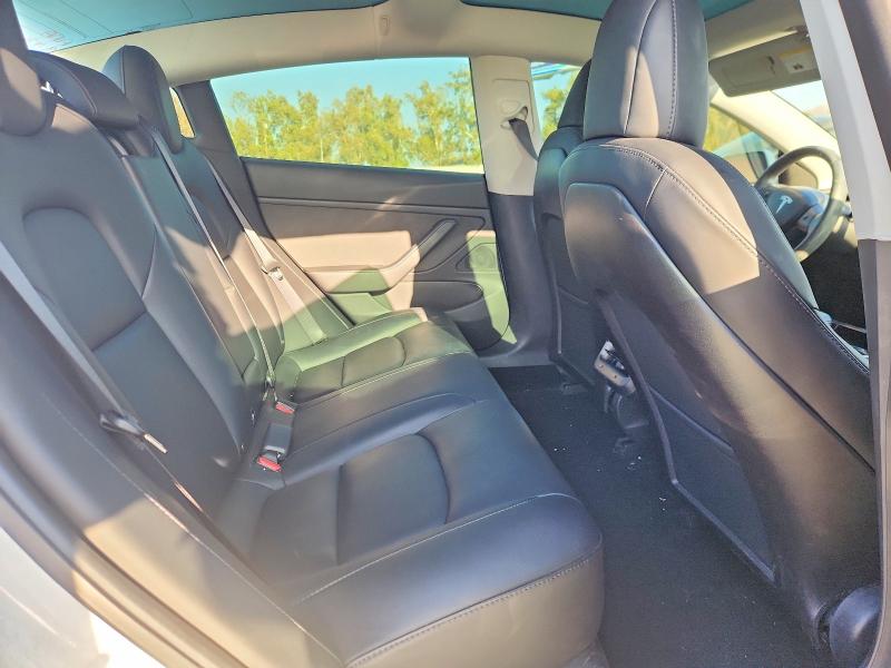 Снимка 10 от търг – 2019 TESLA MODEL 3 с VIN 5YJ3E1EA1KF483721