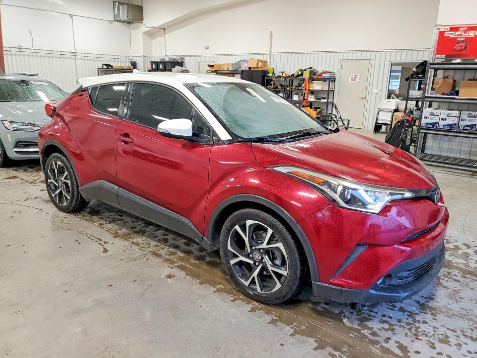 Photo 4 from auction – 2018 TOYOTA C-HR with VIN JTNKHMBX7J1011619