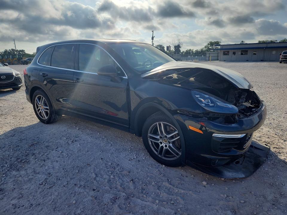 Photo 4 from auction – 2016 PORSCHE CAYENNE with VIN WP1AA2A21GKA38282