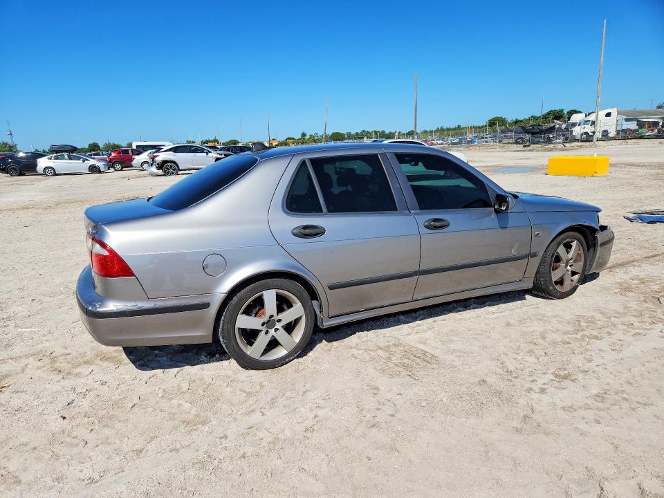 Zdjęcie 3 z aukcji – 2005 SAAB 9-5 z VIN YS3EH49G153520809