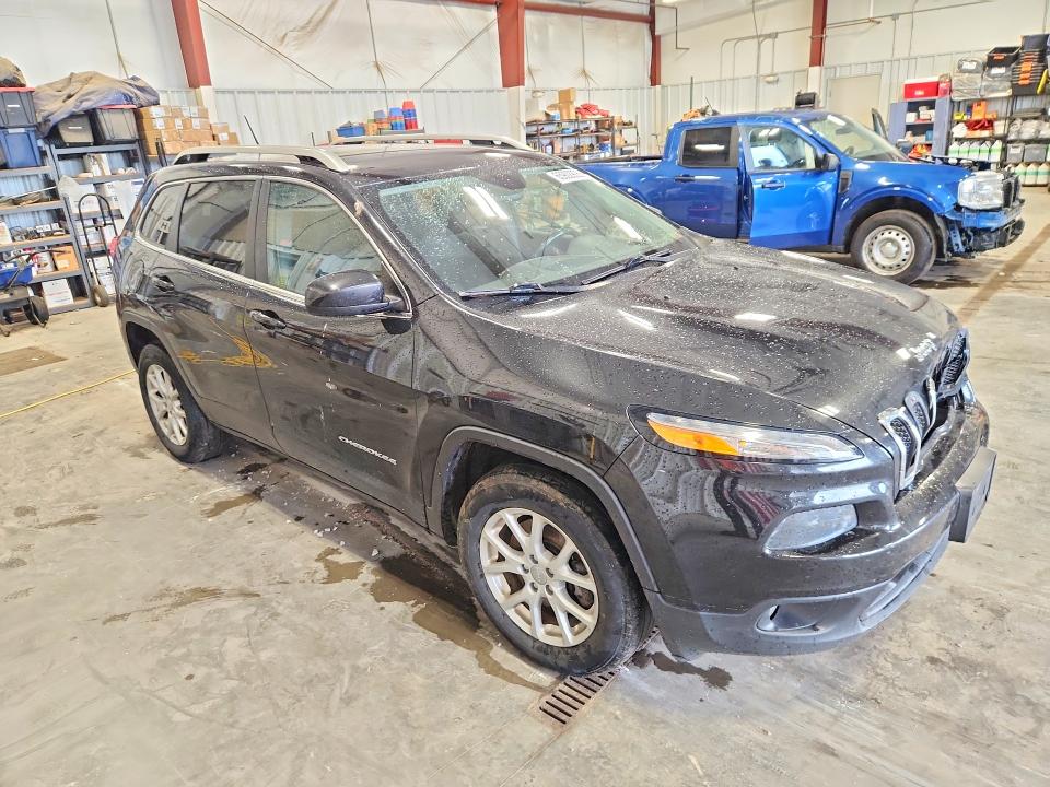 Photo 4 from auction – 2015 JEEP CHEROKEE with VIN 1C4PJMCS7FW601301