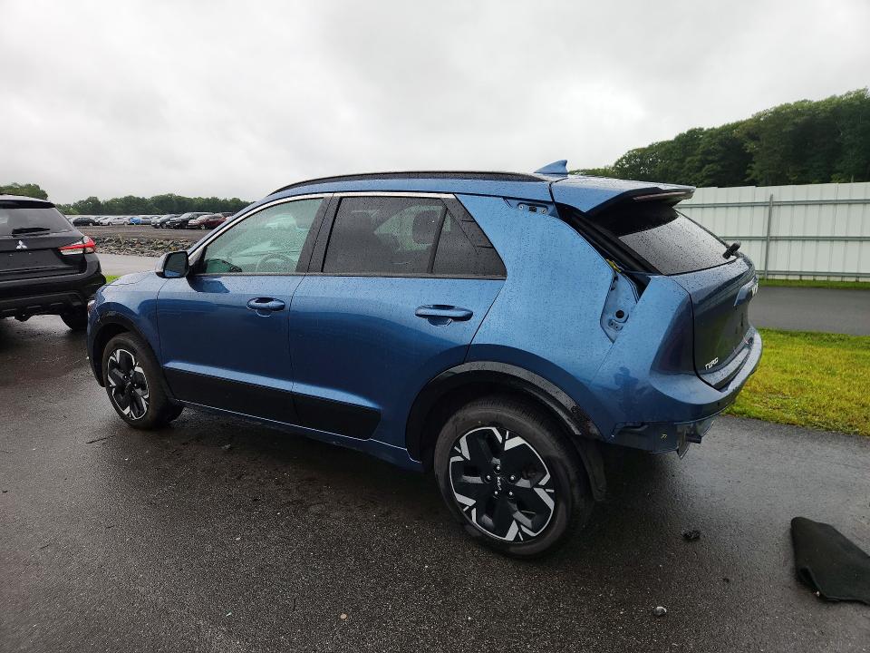 Photo 2 from auction – 2023 KIA NIRO with VIN KNDCR3L1XP5053584