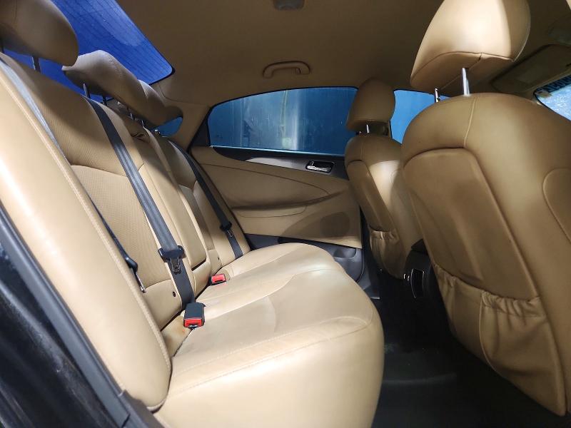 Photo 10 from auction – 2012 HYUNDAI SONATA with VIN KMHEC4A41CA045528