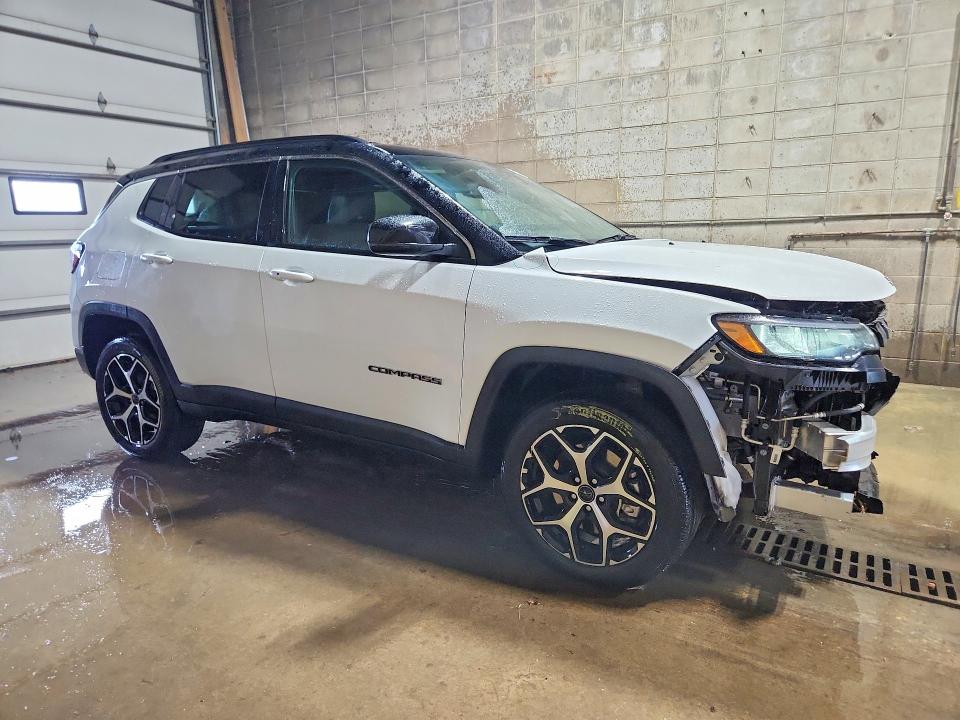 Photo 4 from auction – 2026 JEEP COMPASS with VIN 3C4NJDCN6TT225693