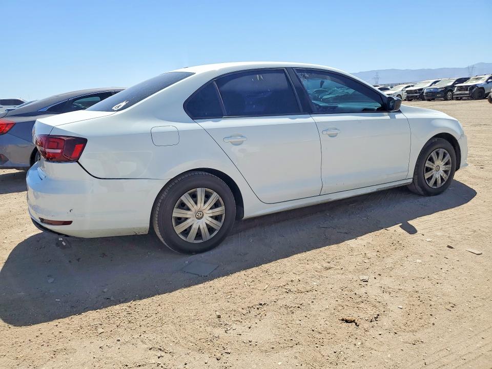 Photo 3 from auction – 2016 VOLKSWAGEN JETTA with VIN 3VW267AJ6GM285850