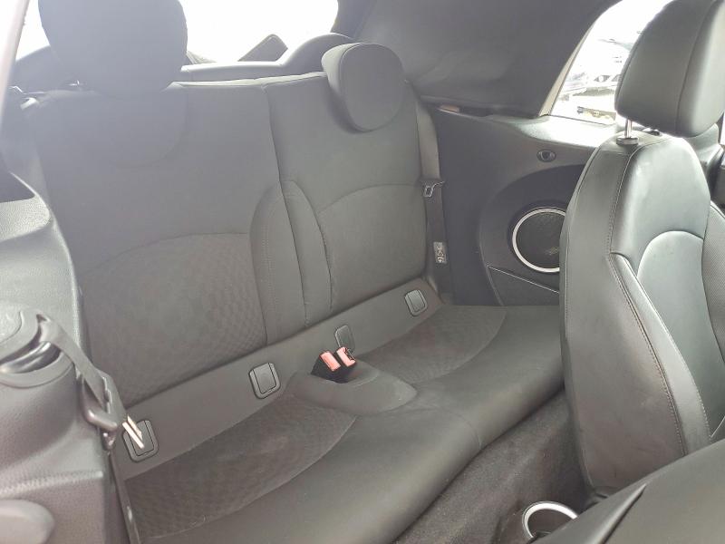 Photo 10 from auction – 2010 MINI COOPER with VIN WMWMR3C5XATU98026