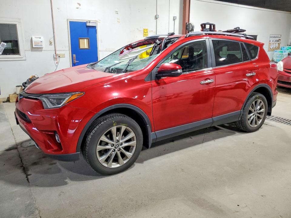 TOYOTA RAV4 2017 with VIN JTMDFREV5HJ168845 - Photo from auction