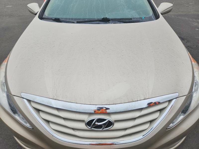 Снимка 11 от търг – 2011 HYUNDAI SONATA с VIN 5NPEB4AC5BH042881