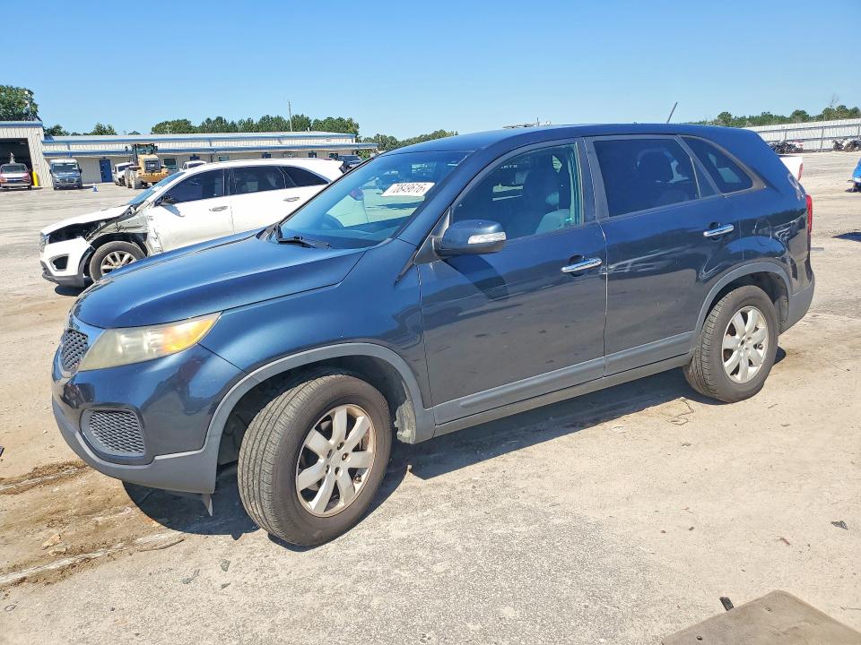 صورة رقم 1 من المزاد - 2011 KIA SORENTO مع VIN 5XYKT3A14BG107087