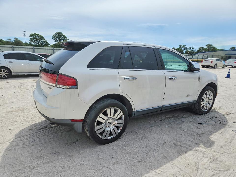 Foto 3 de la subasta – 2009 LINCOLN MKX con VIN 2LMDU68C29BJ02337