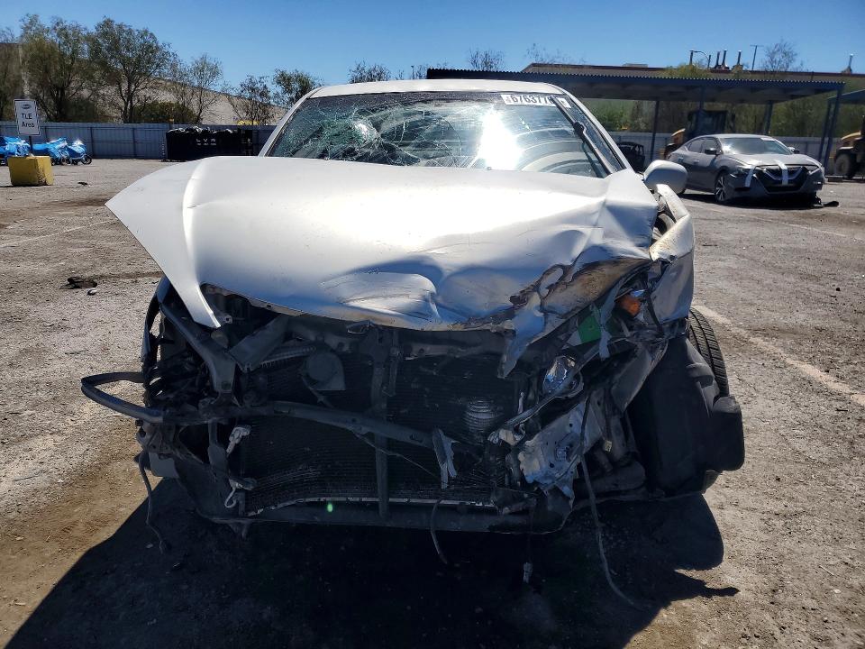 Photo 5 from auction – 2004 TOYOTA CAMRY with VIN 4T1BF32K84U071268