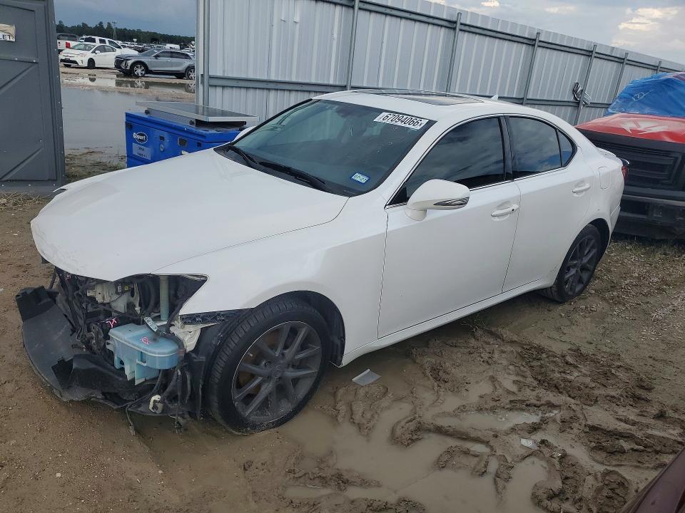 LEXUS IS 2012 with VIN JTHCF5C21C5059506 - Photo from auction