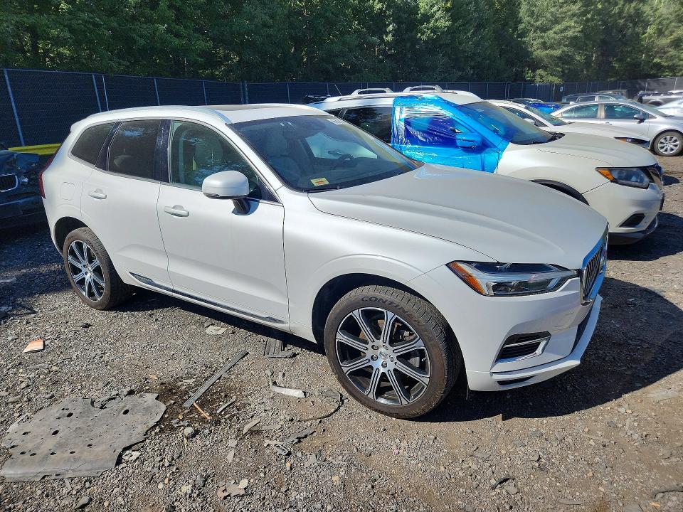 Photo 4 from auction – 2018 VOLVO XC60 with VIN YV4BR0DL5J1018666