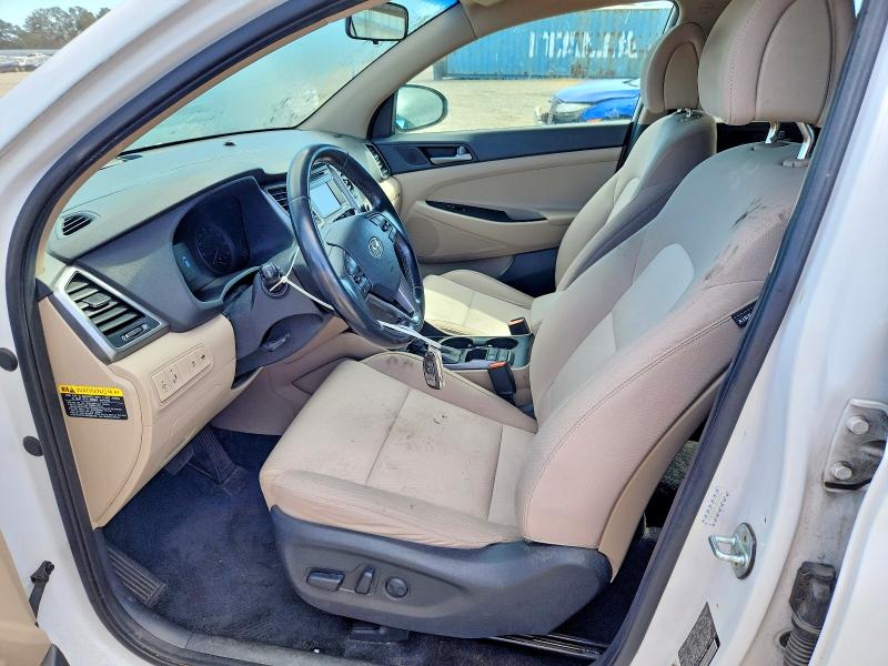 Photo 7 from auction – 2017 HYUNDAI TUCSON with VIN KM8J33A25HU468982