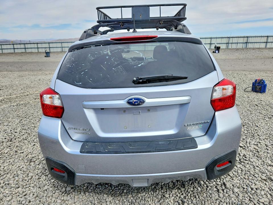 Photo 6 from auction – 2016 SUBARU CROSSTREK with VIN JF2GPABC1G8329777
