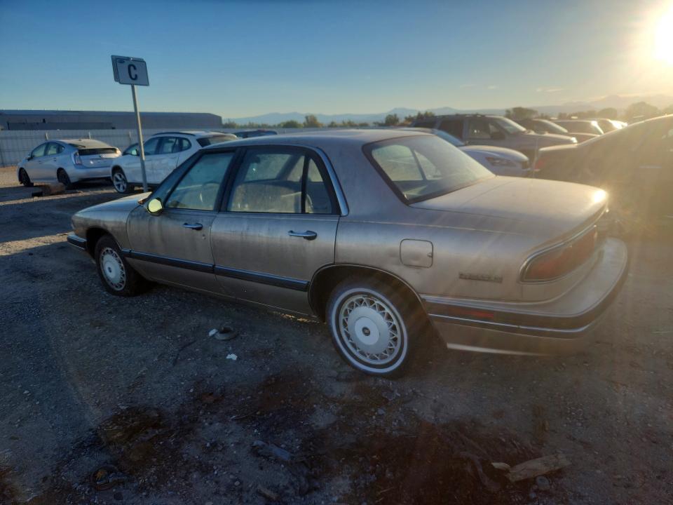 Photo 2 from auction – 1994 BUICK LESABRE with VIN 1G4HP52L9RH444099