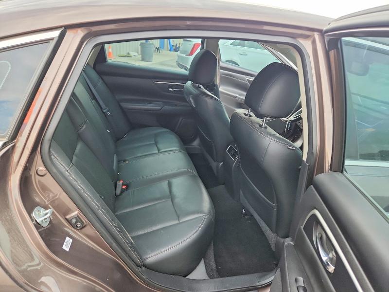 Photo 10 from auction – 2016 NISSAN ALTIMA with VIN 1N4AL3APXGC189232