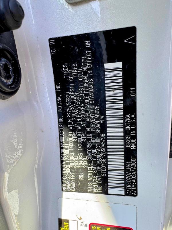 Zdjęcie 12 z aukcji – 2011 TOYOTA SEQUOIA z VIN 5TDDY5G17BS045796
