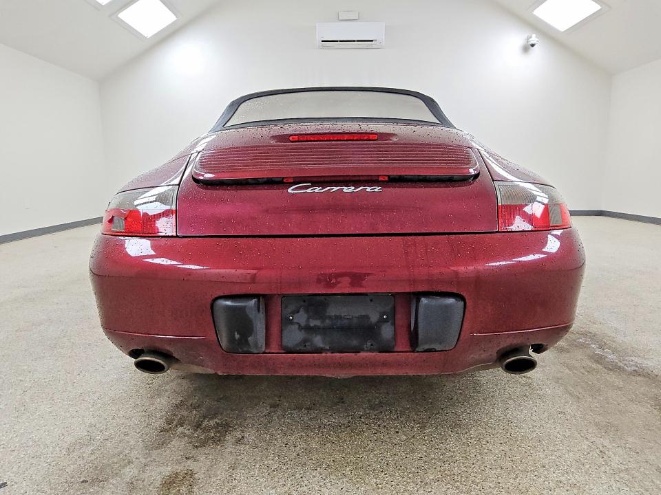 Photo 6 from auction – 2000 PORSCHE 911 with VIN WP0CA2990YS650454