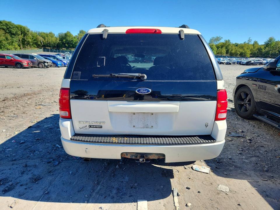 Photo 6 from auction – 2002 FORD EXPLORER with VIN 1FMZU75W32ZB06986