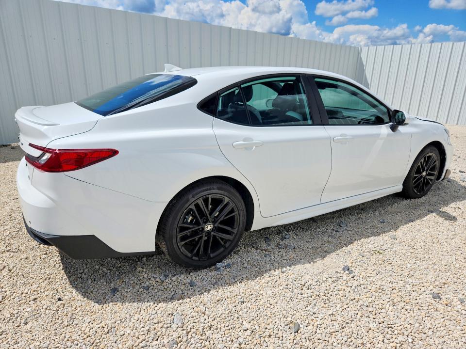 Photo 3 from auction – 2026 TOYOTA CAMRY with VIN 4T1DAACK4TU669706